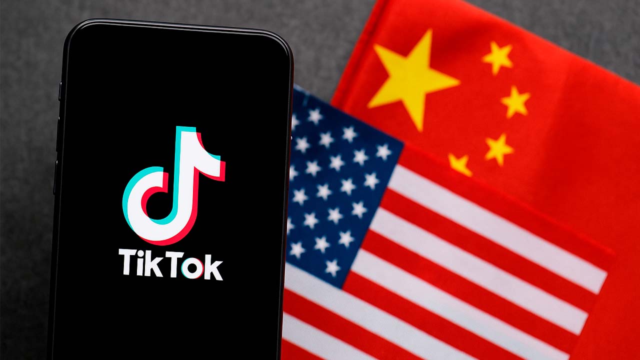 TikTok app VS China